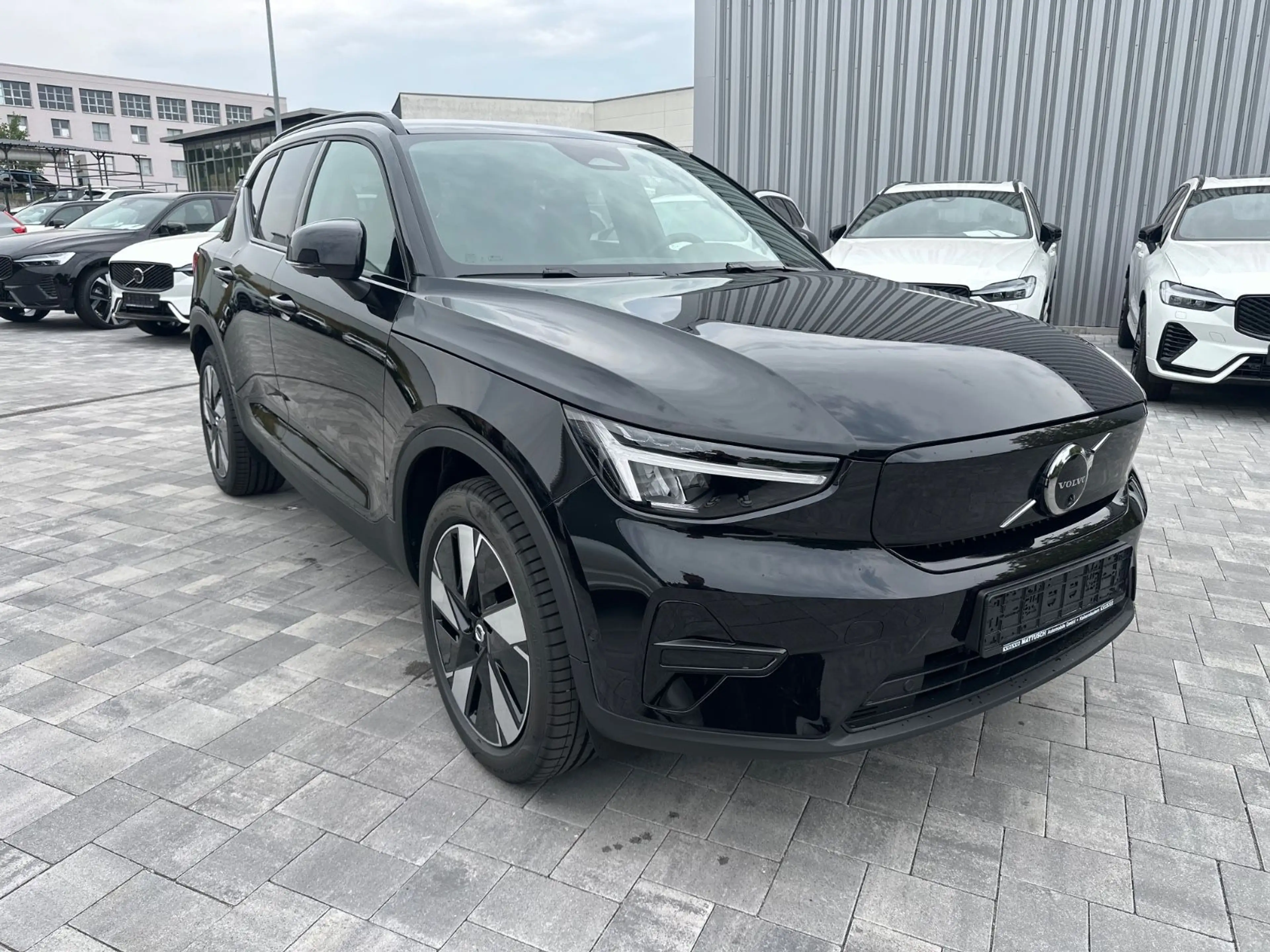 Volvo EX40 SINGLE M. PLUS DARK - WINTERPKT - 360VIEW