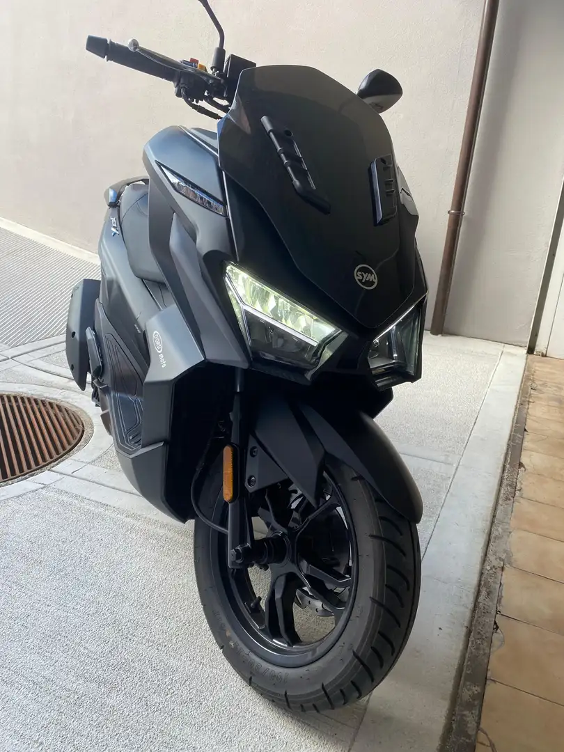 SYM Jet X 125 Fekete - 2