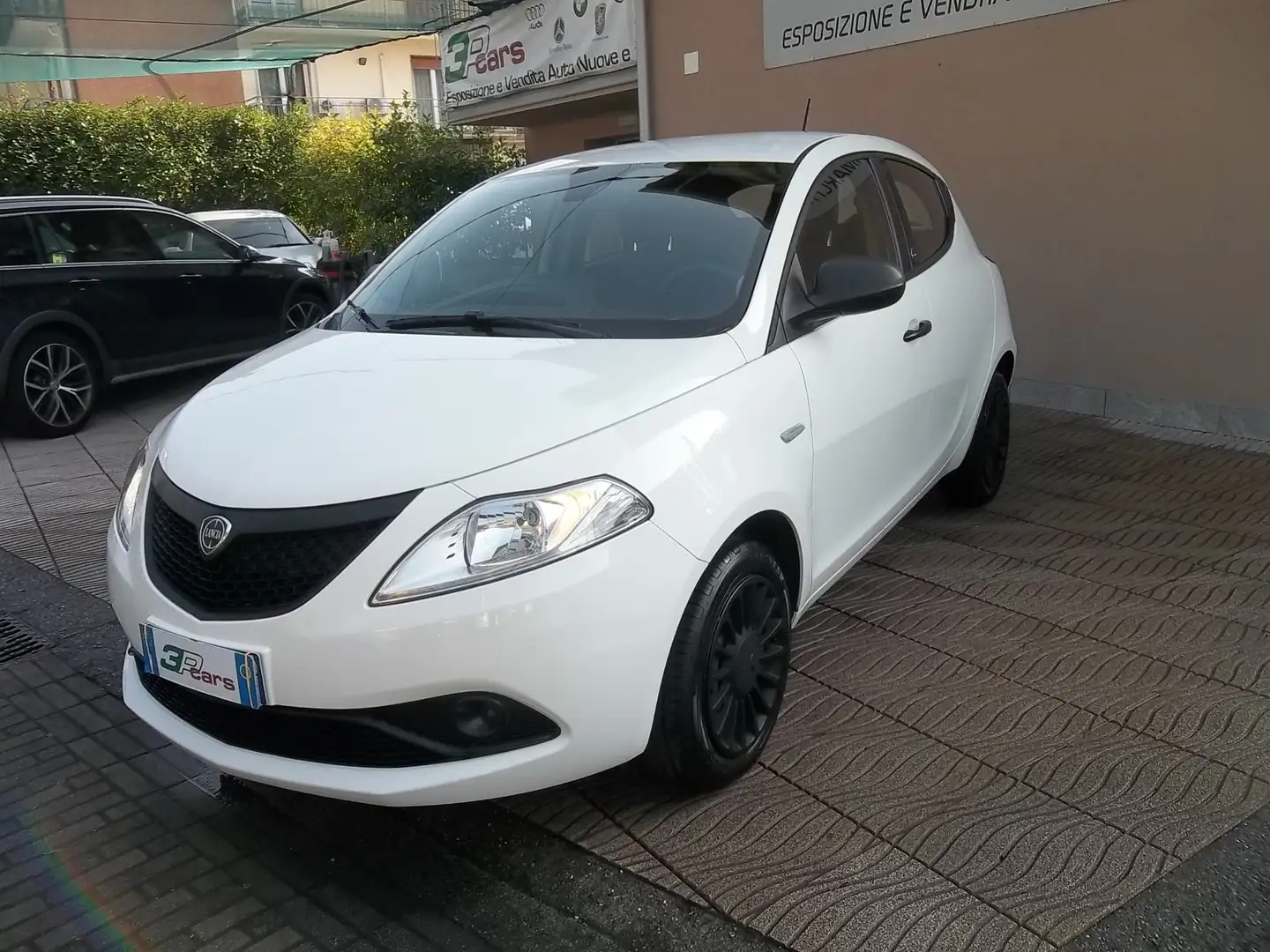 Lancia Ypsilon Ypsilon 1.0 firefly hybrid Bianco - 2