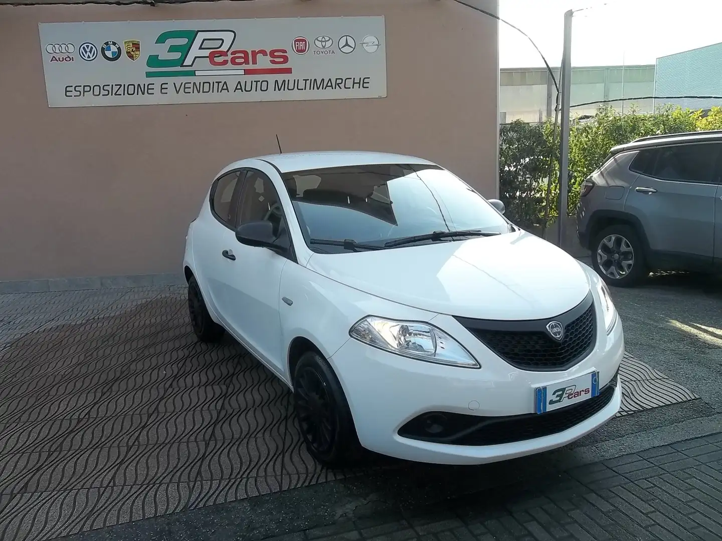 Lancia Ypsilon Ypsilon 1.0 firefly hybrid Bianco - 1