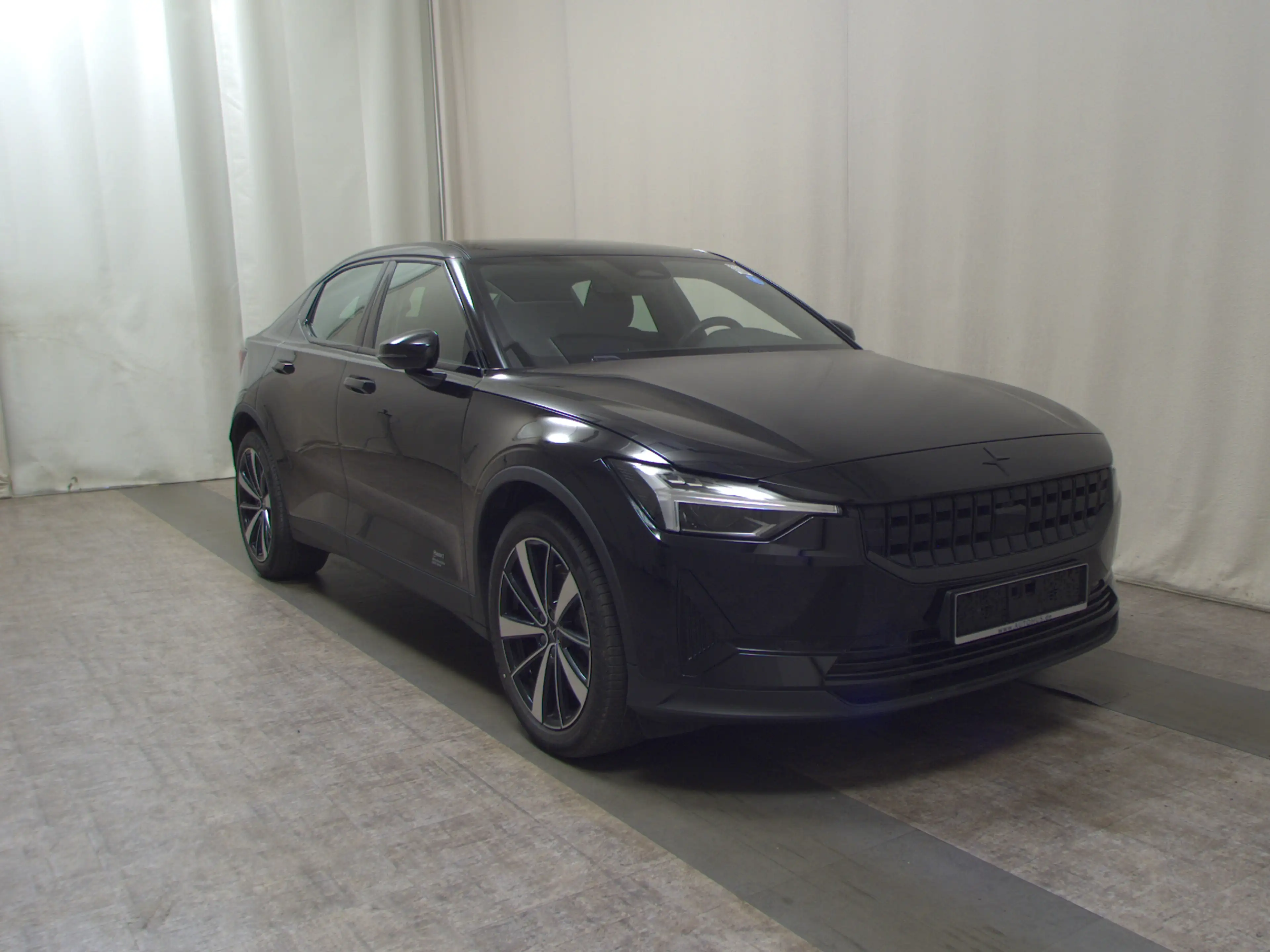 Polestar 2 NAVI RADIO TEMPO MFL SHZ VC AHK DAB KAMERA LED RFK ACC — photo 3