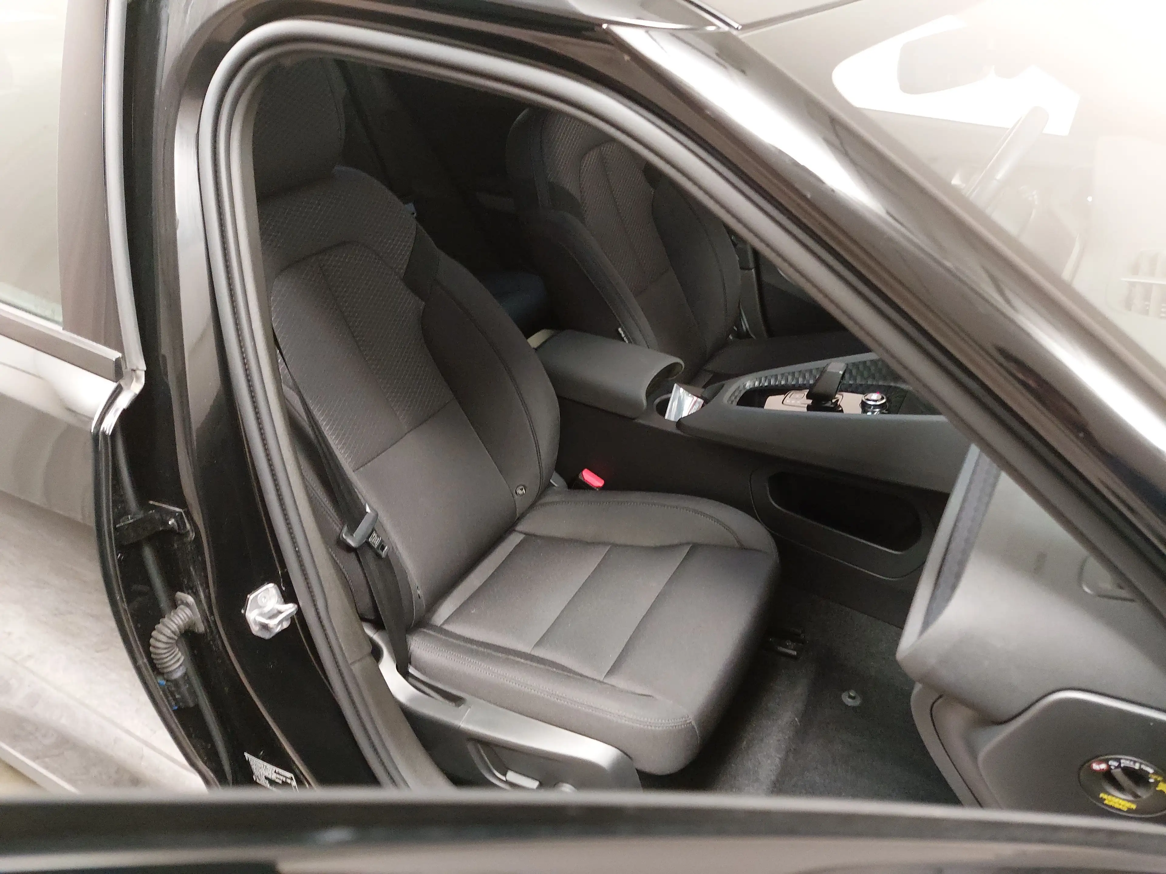 Polestar 2 NAVI RADIO TEMPO MFL SHZ VC AHK DAB KAMERA LED RFK ACC — photo 10