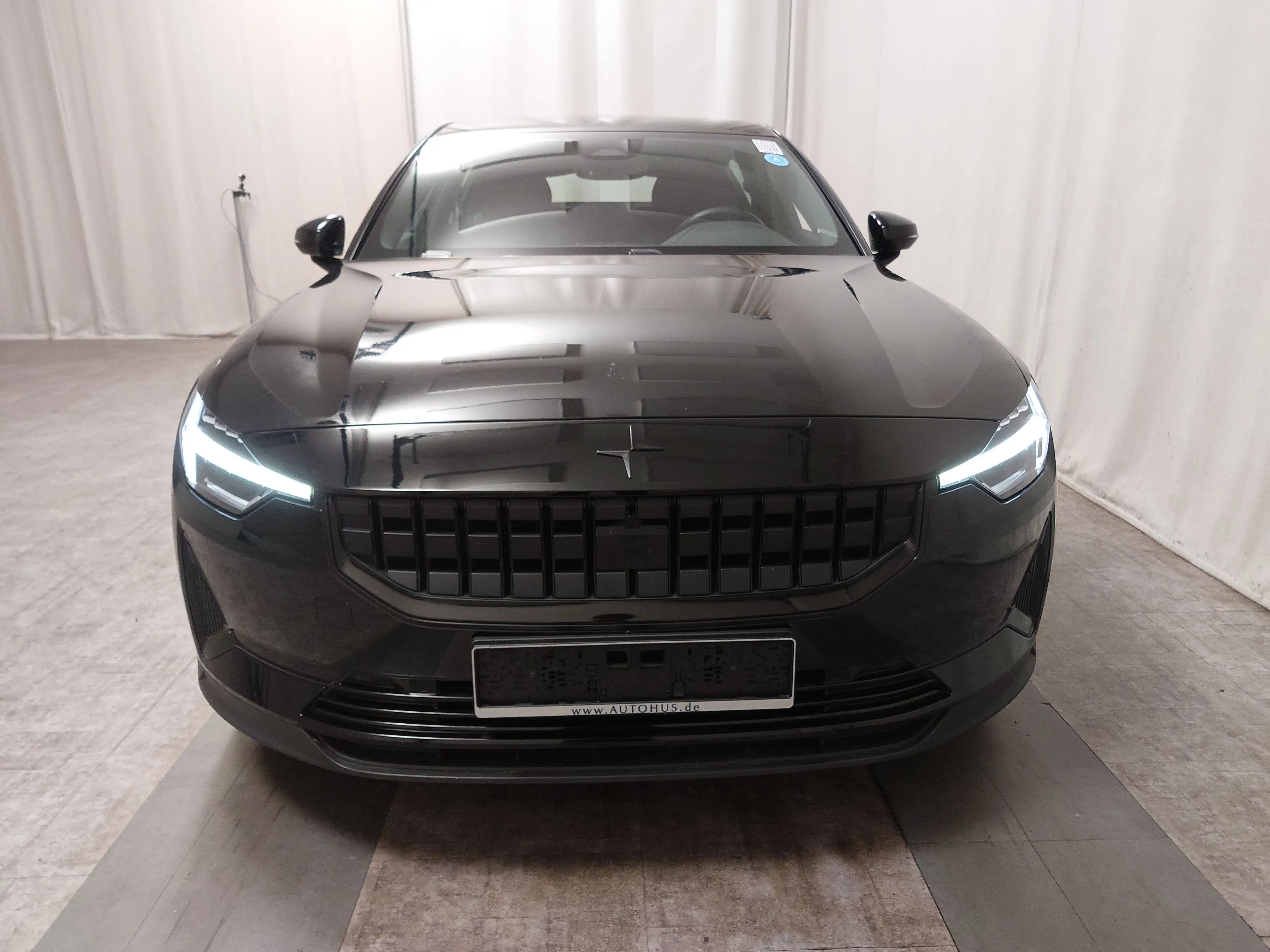 Polestar 2 NAVI RADIO TEMPO MFL SHZ VC AHK DAB KAMERA LED RFK ACC — photo 9