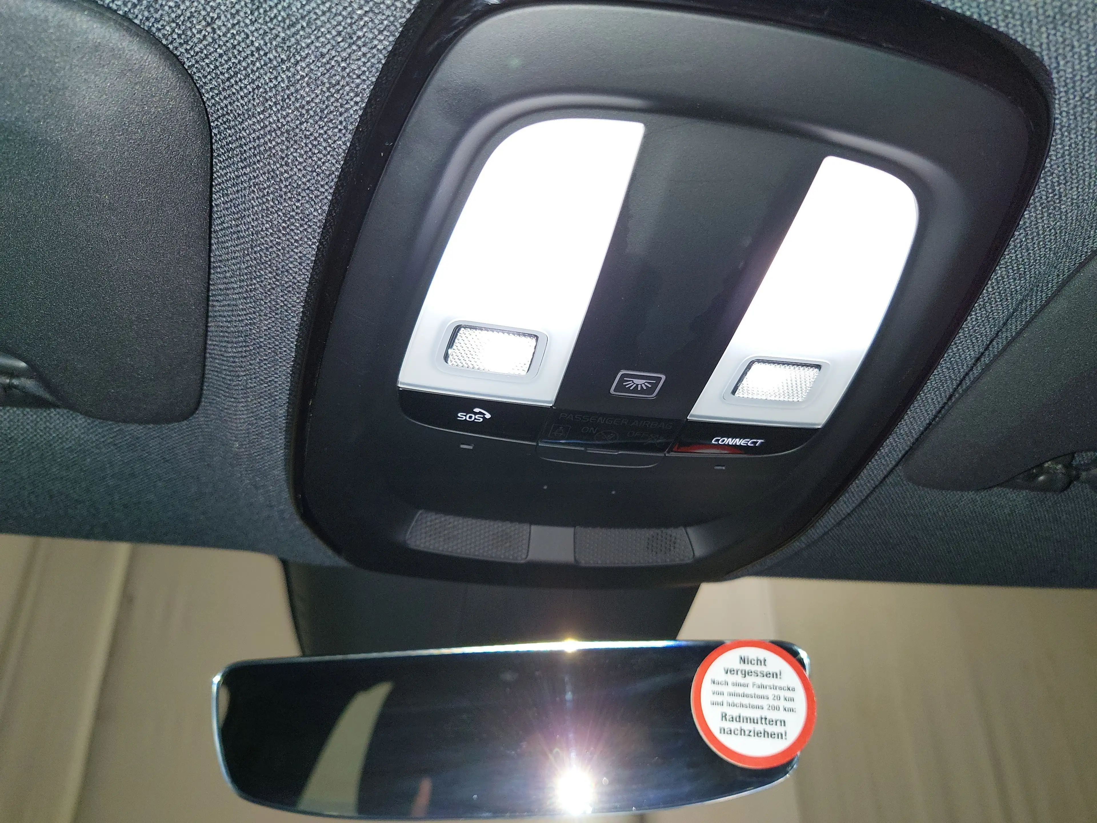 Polestar 2 NAVI RADIO TEMPO MFL SHZ VC AHK DAB KAMERA LED RFK ACC — photo 13