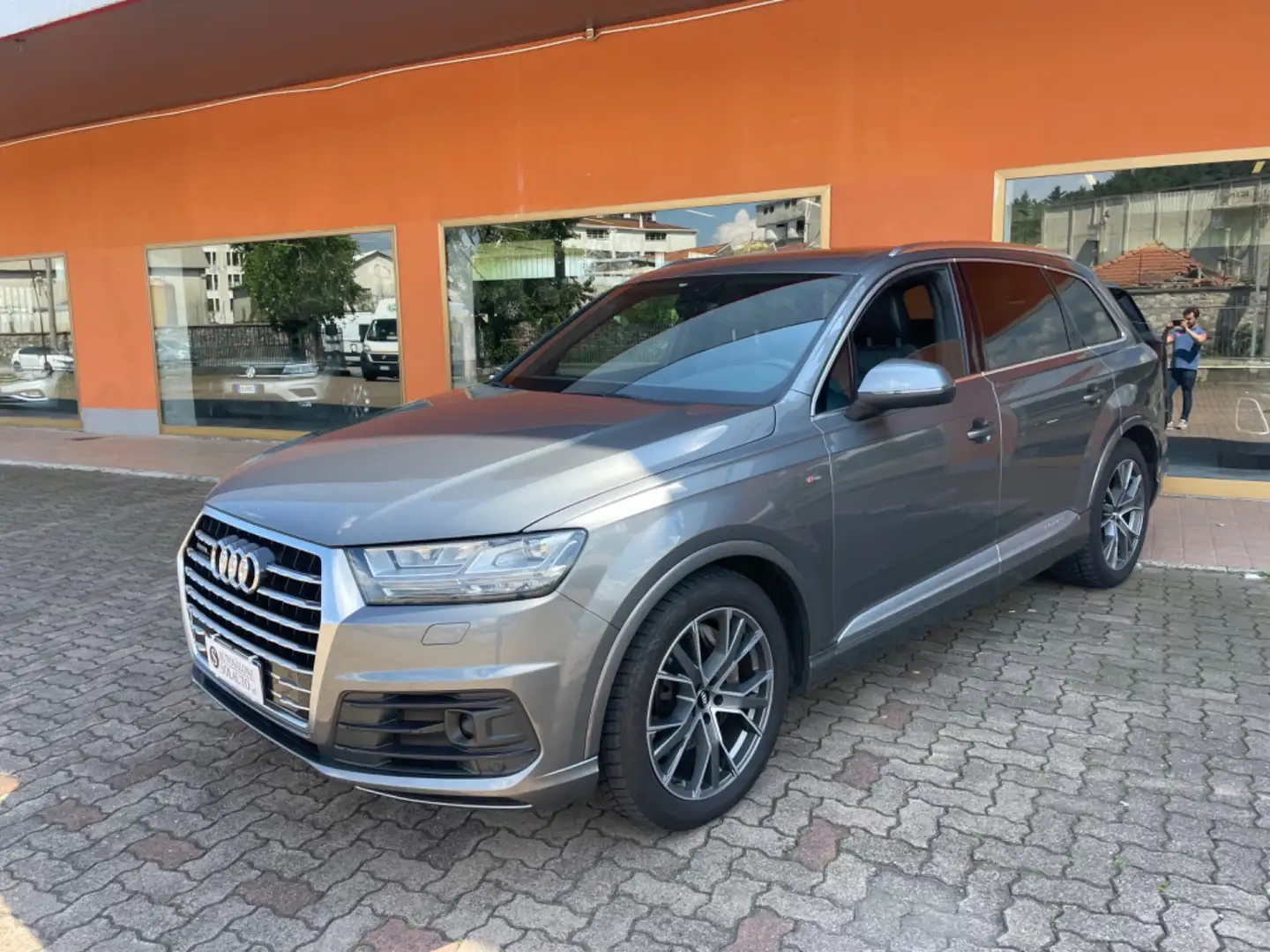 Audi Q7 3.0 TDI 272 CV quattro tip. Sport Tetto S line 7P. Grigio - 1