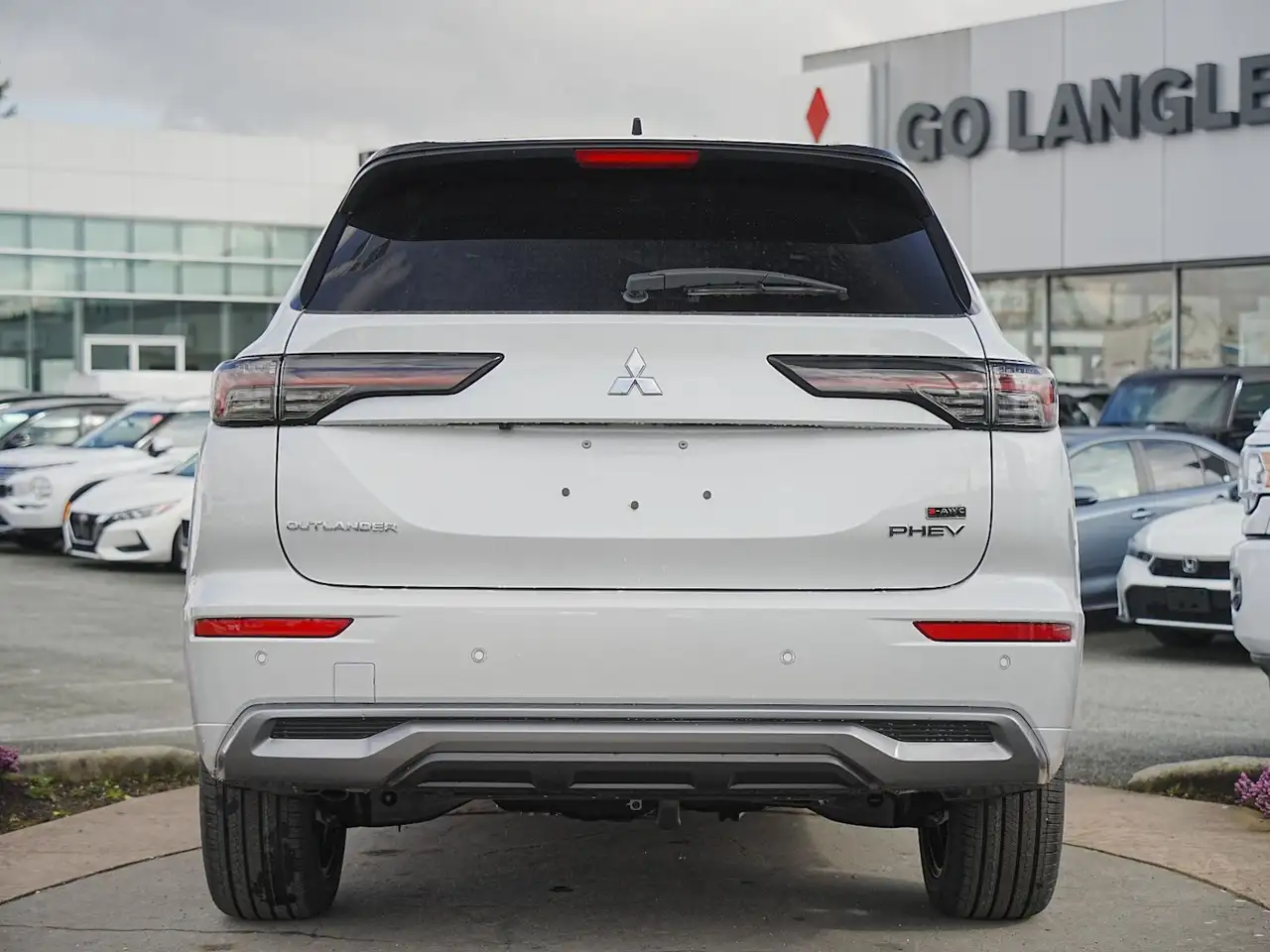 Mitsubishi Outlander снимка Mitsubishi Outlander