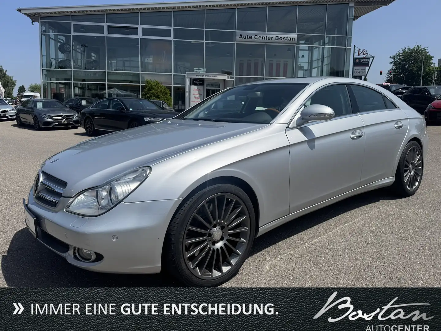 Mercedes-Benz CLS 500 LUFT/MEMORY/KEYLESS-GO/BI-XENON/NAVI/PTS Срібний - 1