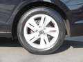 Volkswagen Golf Variant VIII 2.0 TDI AHK Navi LED App Allwetter Schwarz - thumbnail 18
