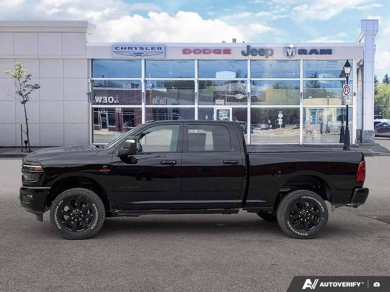 RAM 2500 снимка RAM 2500