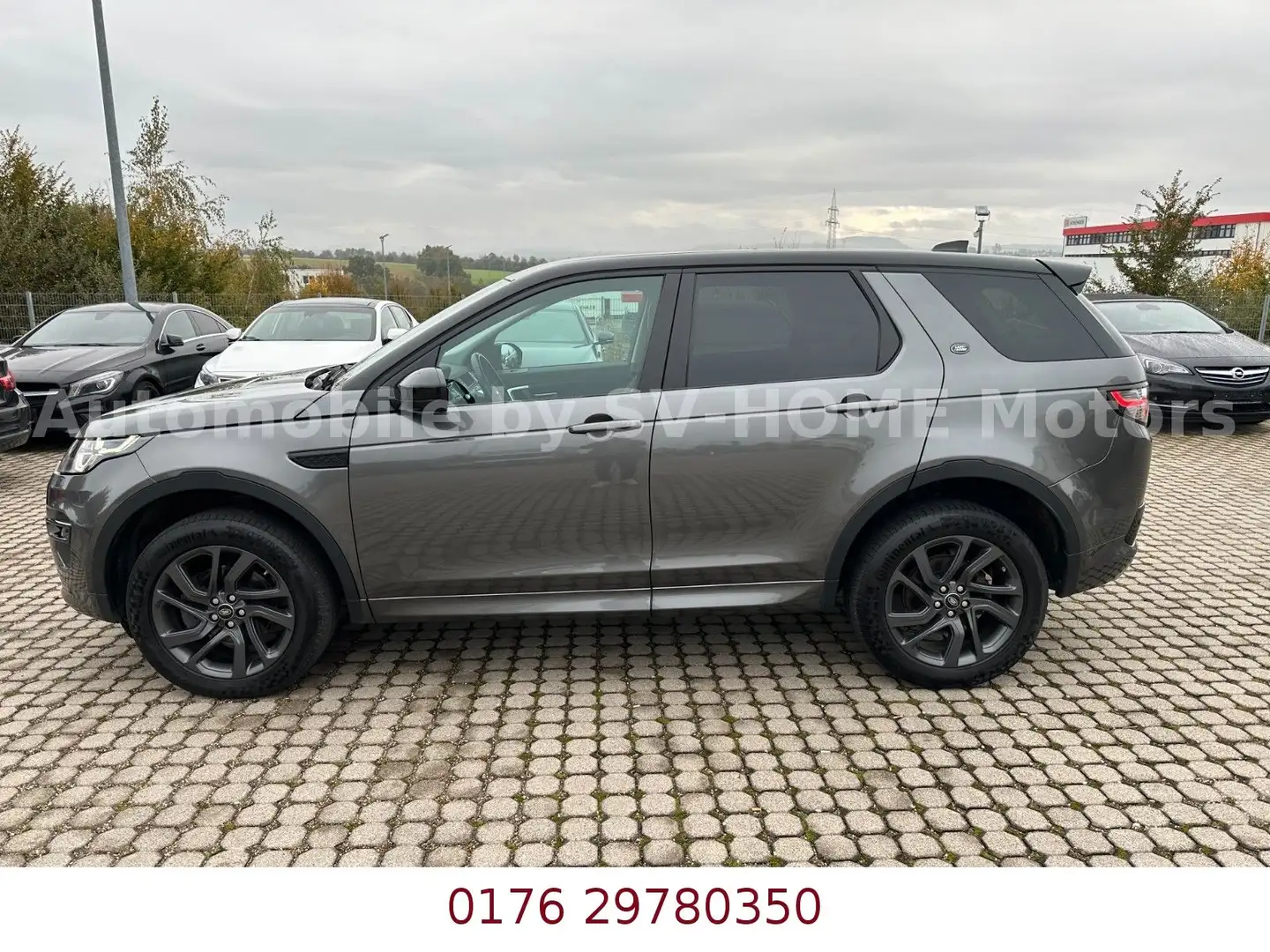 Land Rover Discovery Sport 2.0 Td4 SE AWD Grijs - 2