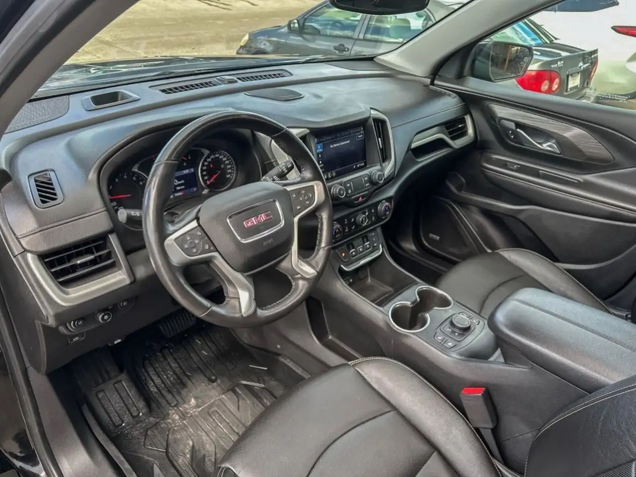GMC Terrain снимка GMC Terrain