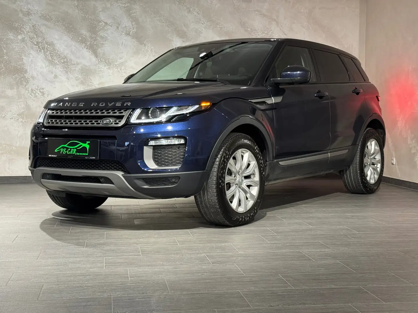 Land Rover Range Rover Evoque Pure SE 2.0 TD4**ALLRAD** Blau - 2