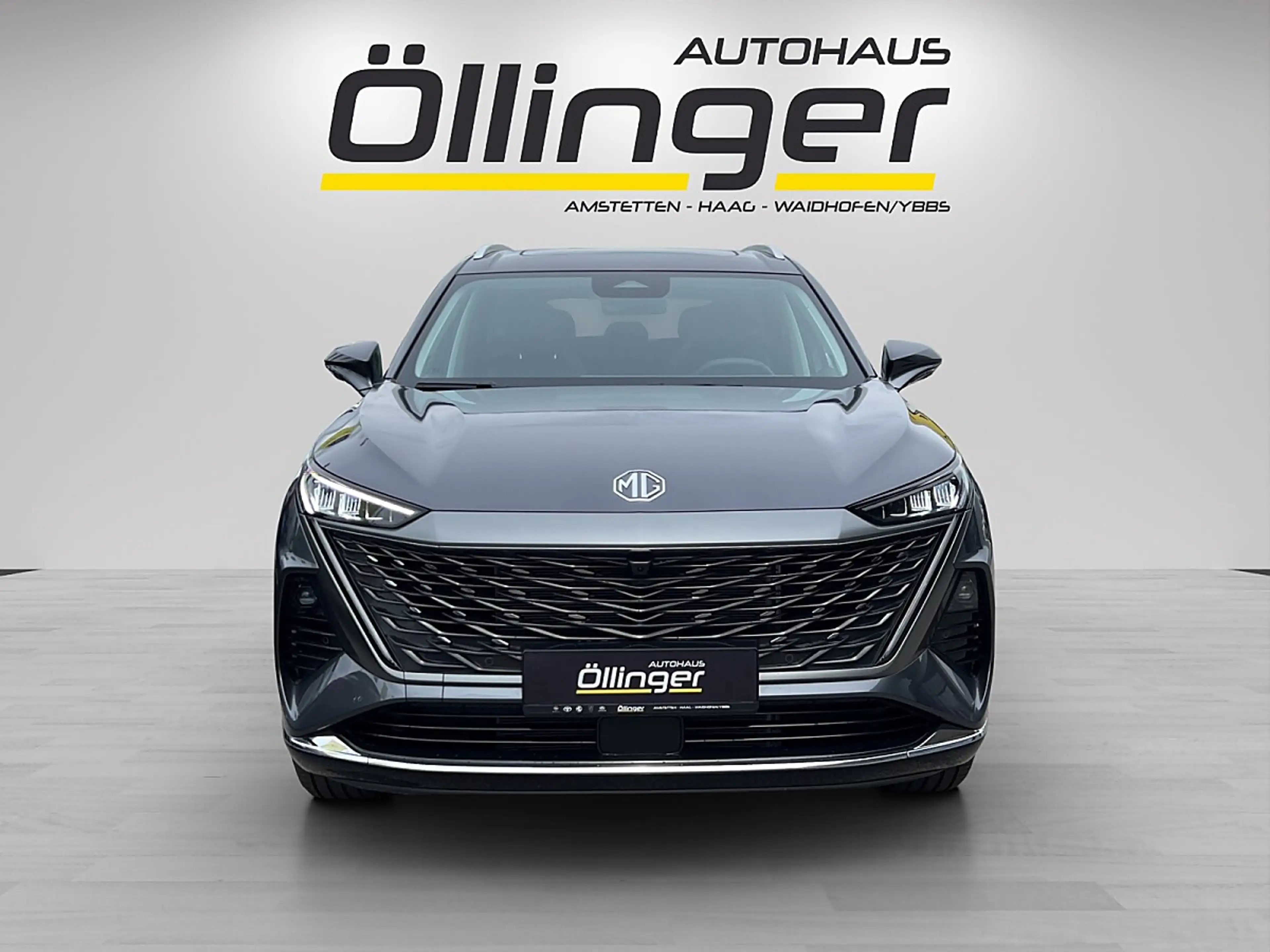 MG MGS9 PHEV Premium + Österreich Paket + Metallic! + G... — photo 6