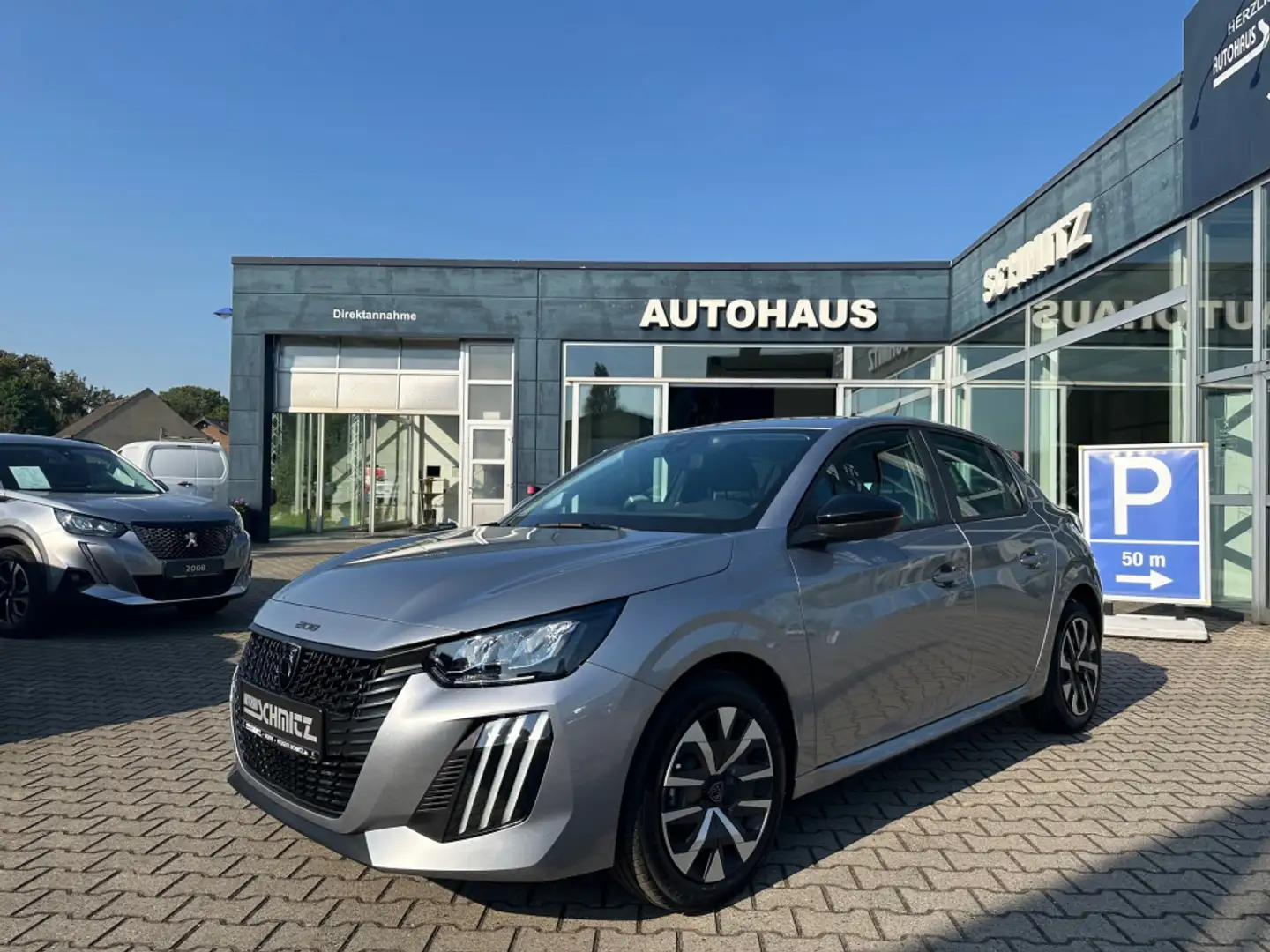 Peugeot 208 Active PureTech 75, Klima, Apple CarPlay, LED. Silber - 1