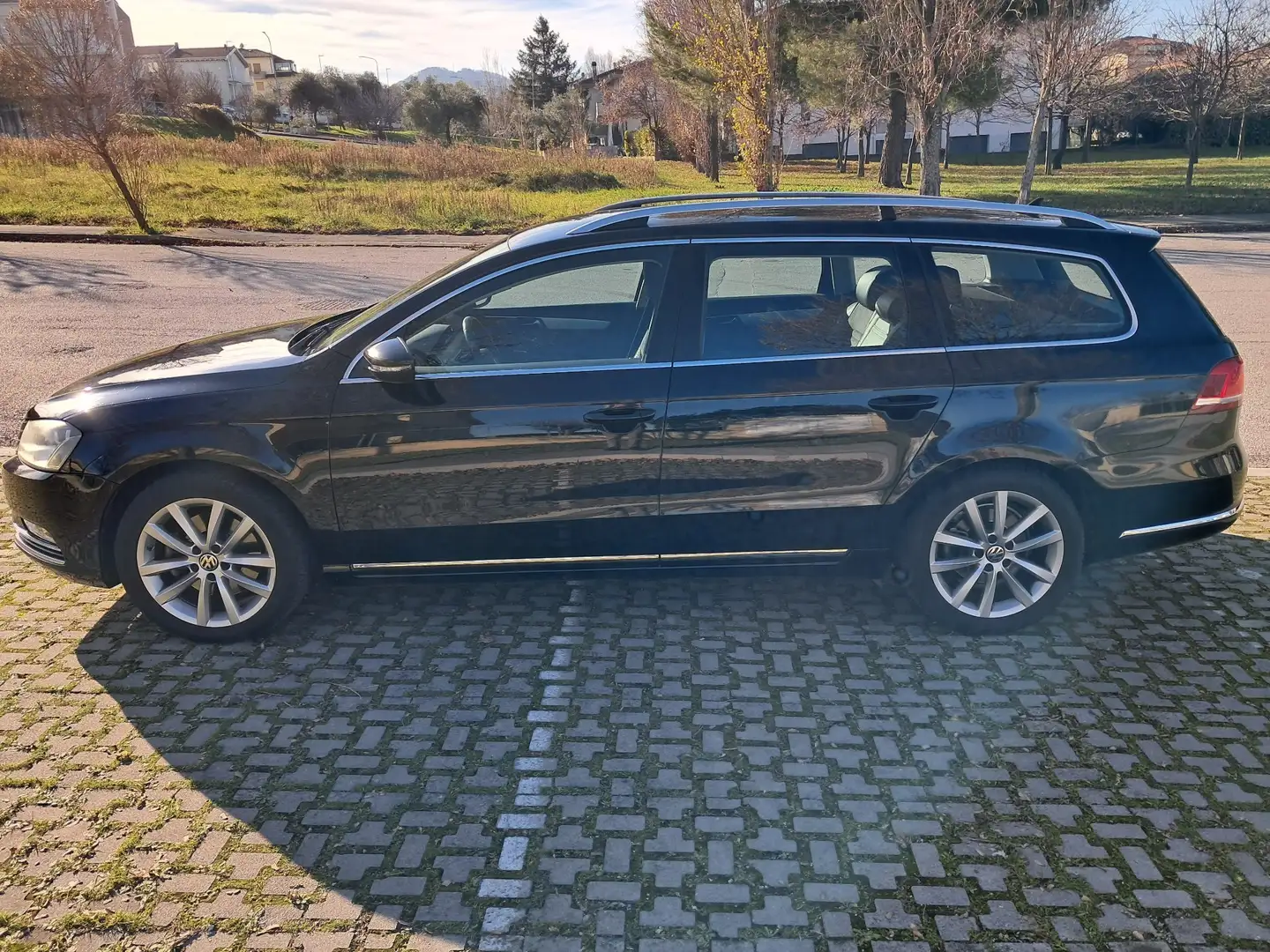 Volkswagen Passat Variant 2.0 tdi Highline 170cv dsg - 2