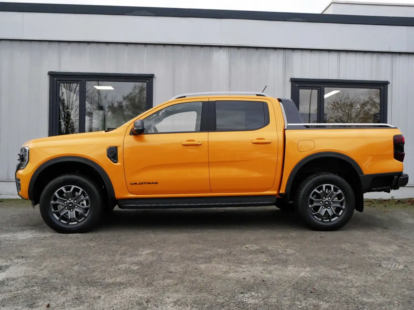 Ford Ranger DK Wildtrak 240 PS Aut.+Standhzg+ACC+AHK Klima Orange - 2