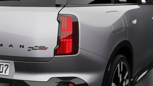 Mini Countryman view 8