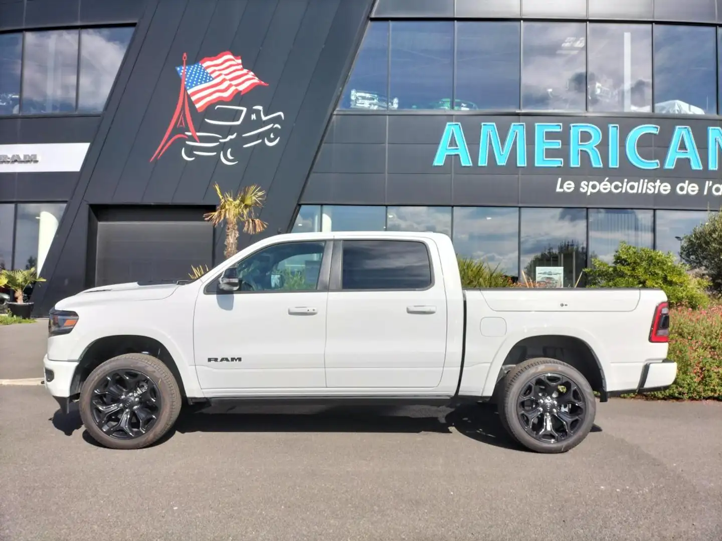 Dodge RAM 1500 CREW LIMITED NIGHT EDITION RAMBOX Blanc - 2