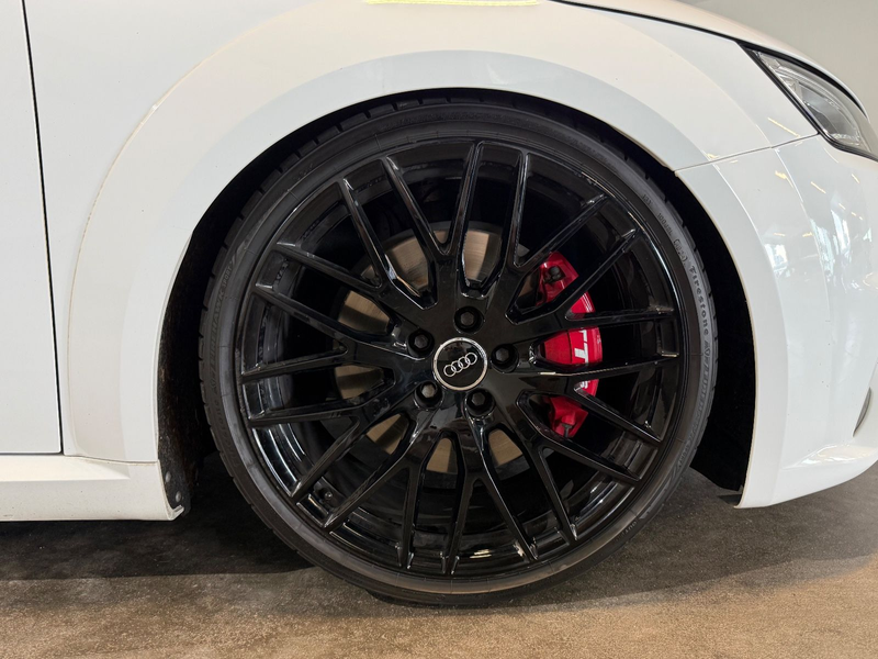 Audi TTS Roadster 2.0 TFSI quattro 20 Zoll KW Gewinde — photo 10