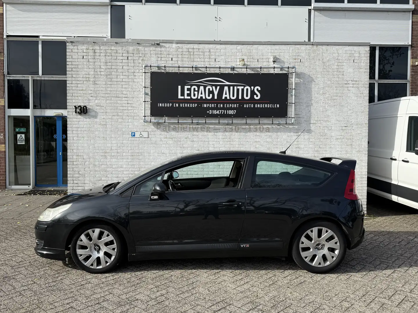 Citroen C4 1.6-16V VTR+ - APK 02/26 - Apple carplay - Camera Zwart - 2