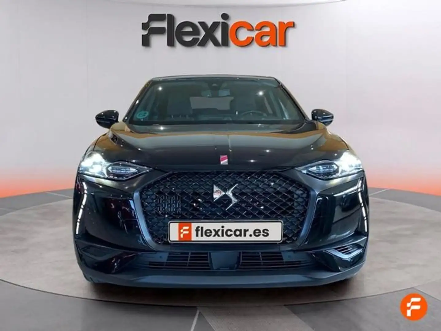 DS Automobiles DS 3 BlueHDi+96+kW+Auto+PERFORMANCE+LINE Zwart - 2