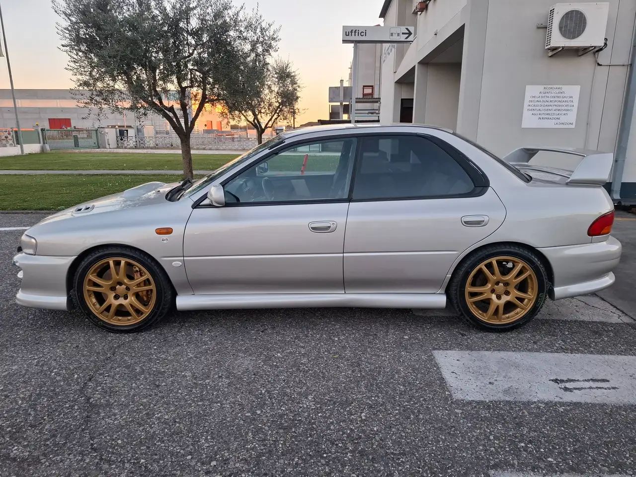 Subaru Impreza I 1993 Berlina 2.0t WRX 3 awd, foto 2