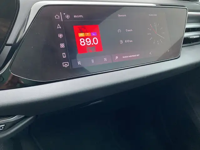 Audi A6 view 12