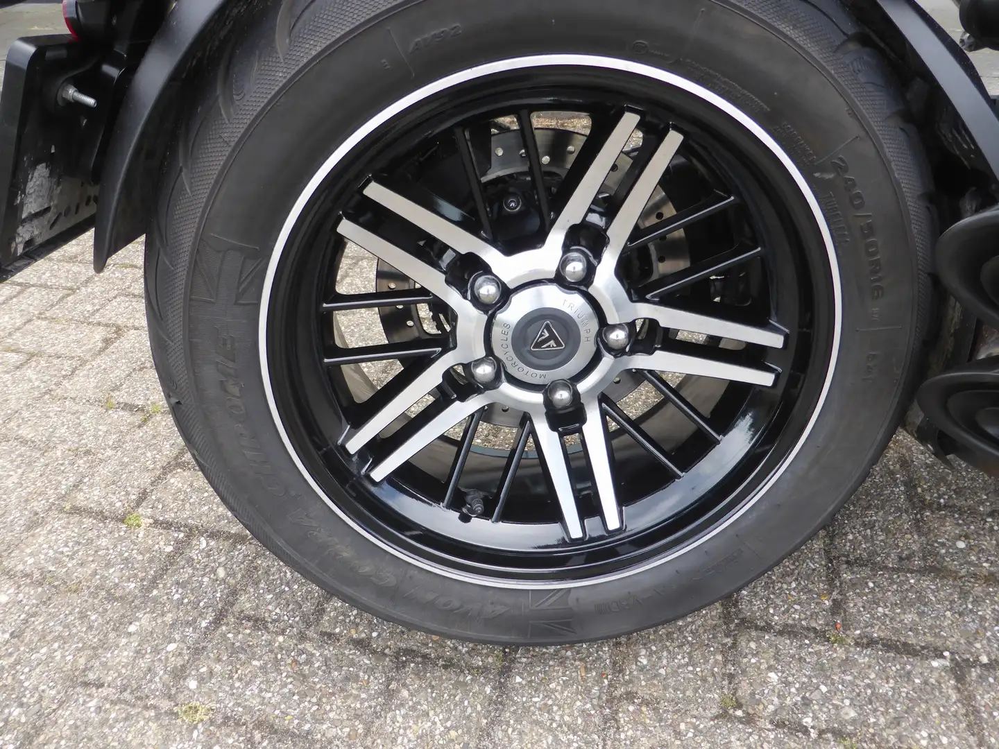Triumph Rocket 3 GT 221 Editie BTW motor, dus zakelijk ook interessant Rosso - 2