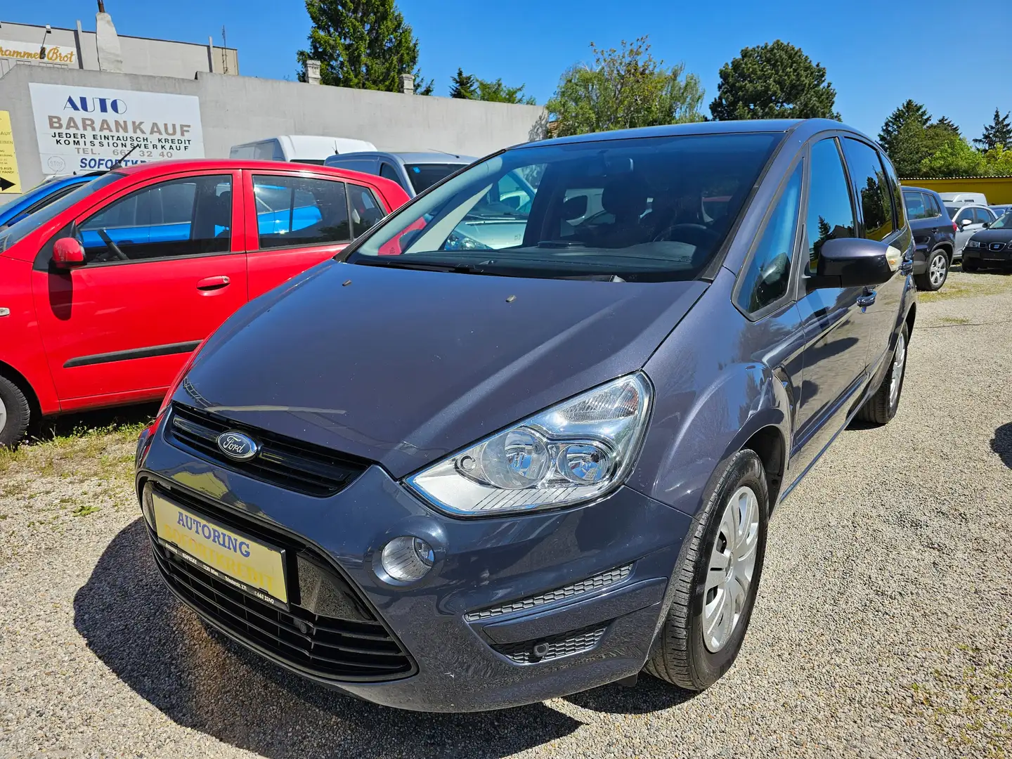 Ford S-Max S-MAX Trend 2,0 TDCi DPF Trend Grau - 1
