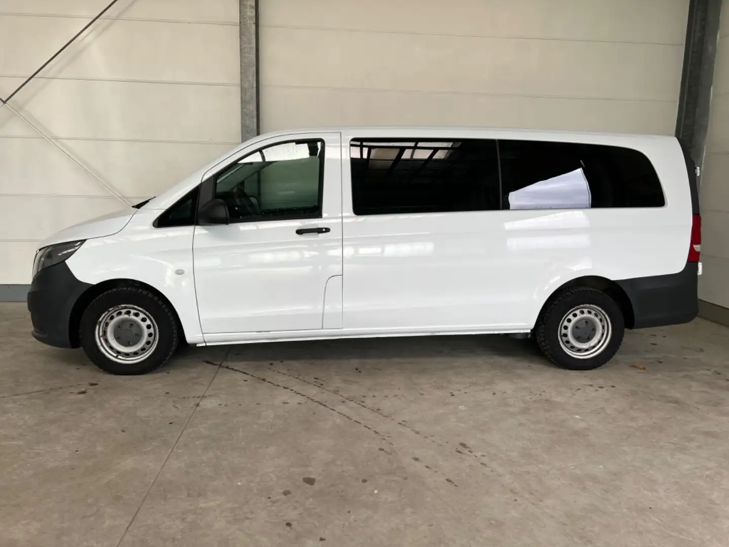 Mercedes-Benz Vito Mixto 111 CDI  6Sitzer+Leder+AHK+extralang White - 1