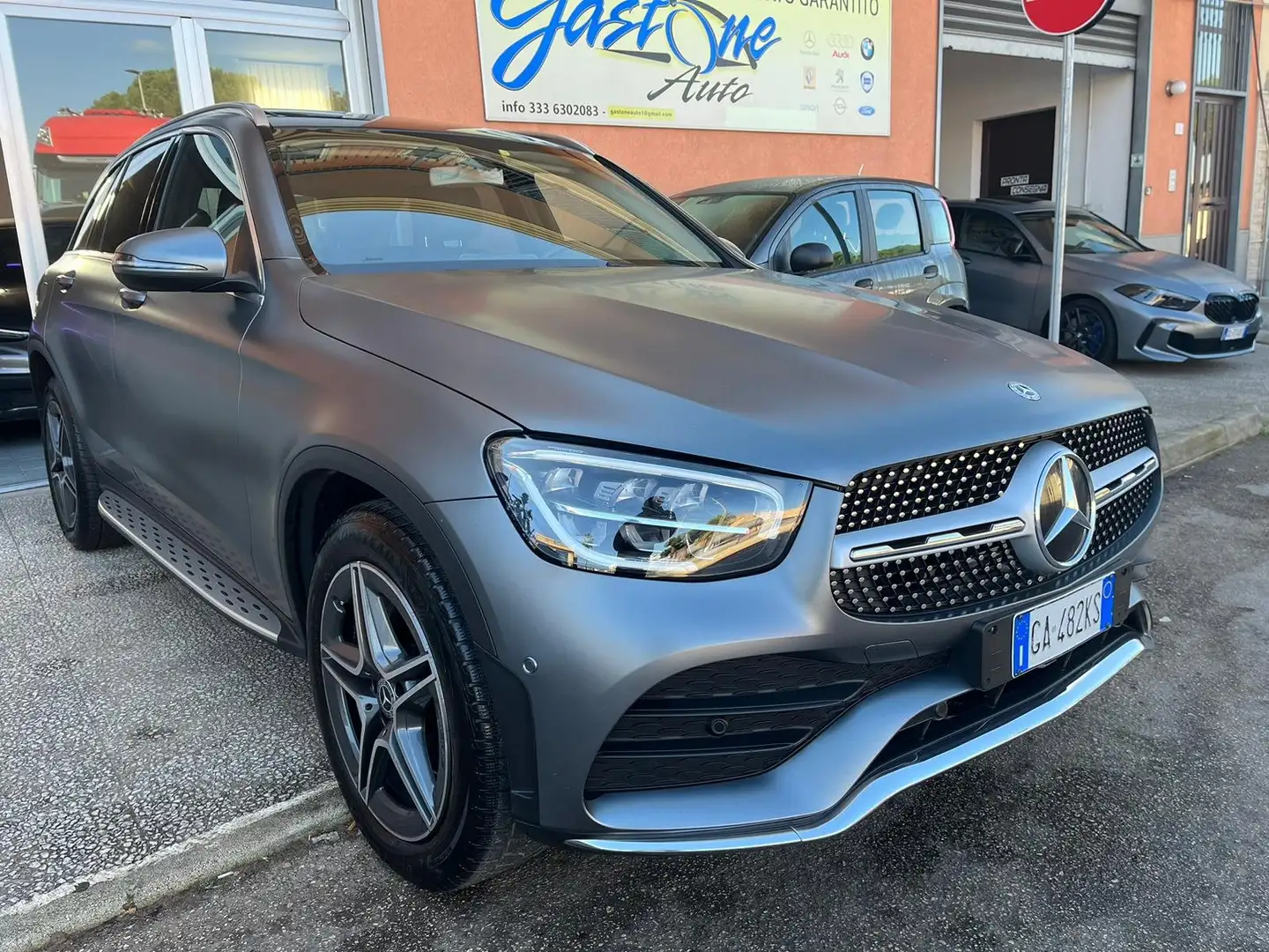 Mercedes-Benz GLC 220 GLC 220 d Premium Plus 4matic auto TETTO Grigio - 2