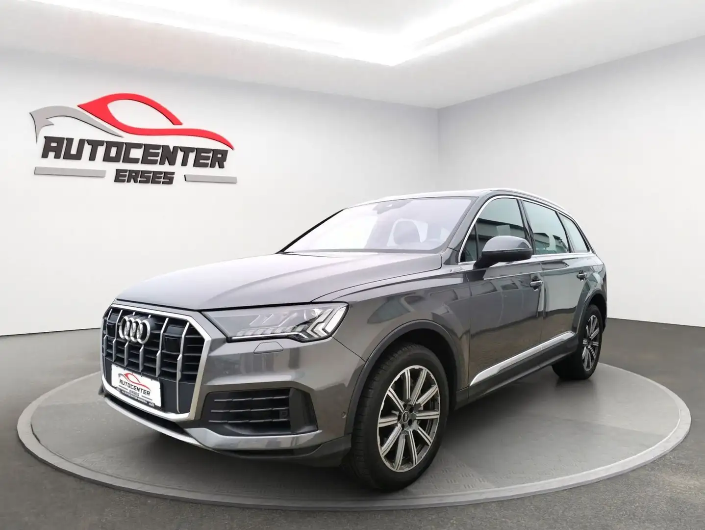 Audi Q7 55TFSI e quattro S-Line Kamera Matrix ACC AHK Grau - 2