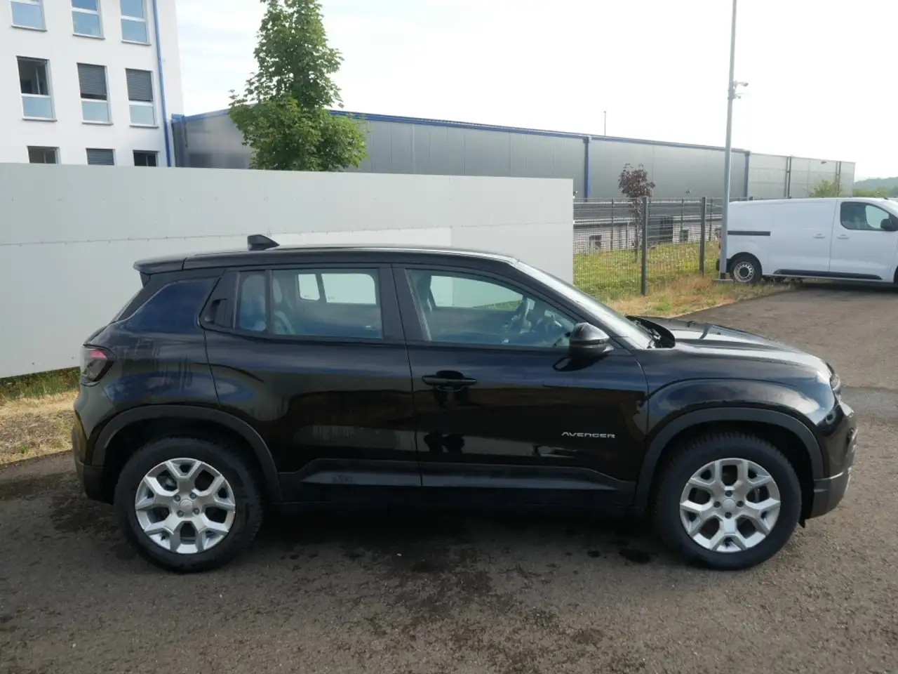 Jeep Avenger ALTITUDE 1.2 T3 100 PS PDC WINTER INFO KOMFORT ALL, миниатюра 2