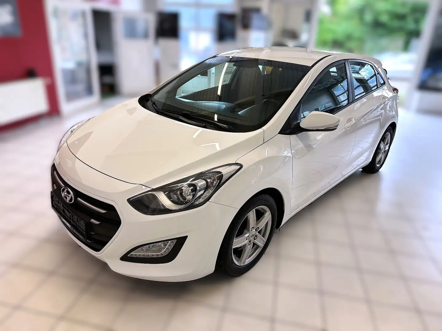 Hyundai i30 blue Basis Blanco - 2