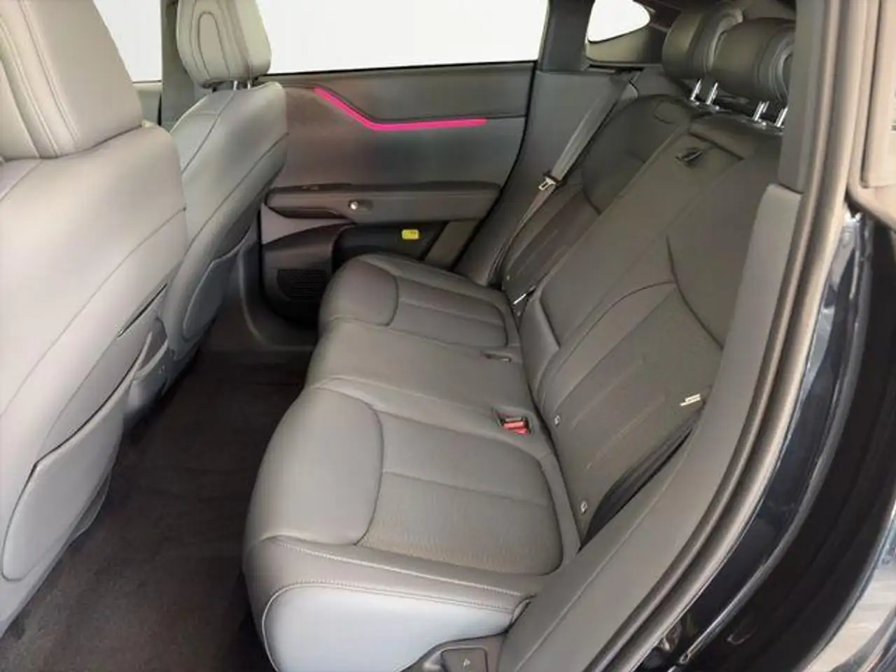 XPENG G6