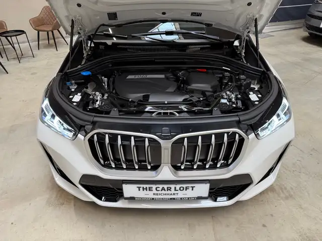 BMW X1 view 6