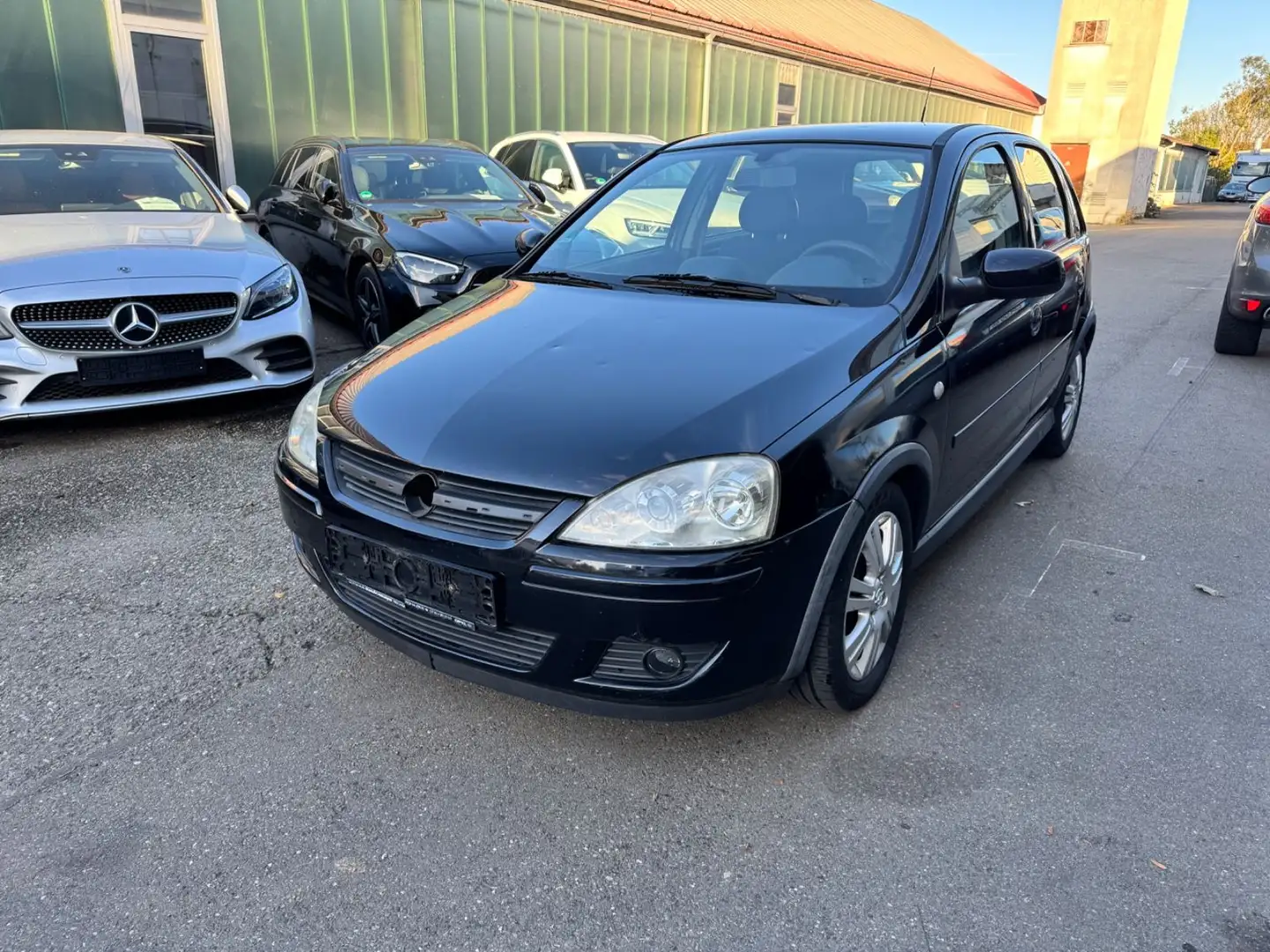 Opel Corsa C Edition Klimaautomatik Sitzheizung Schwarz - 1