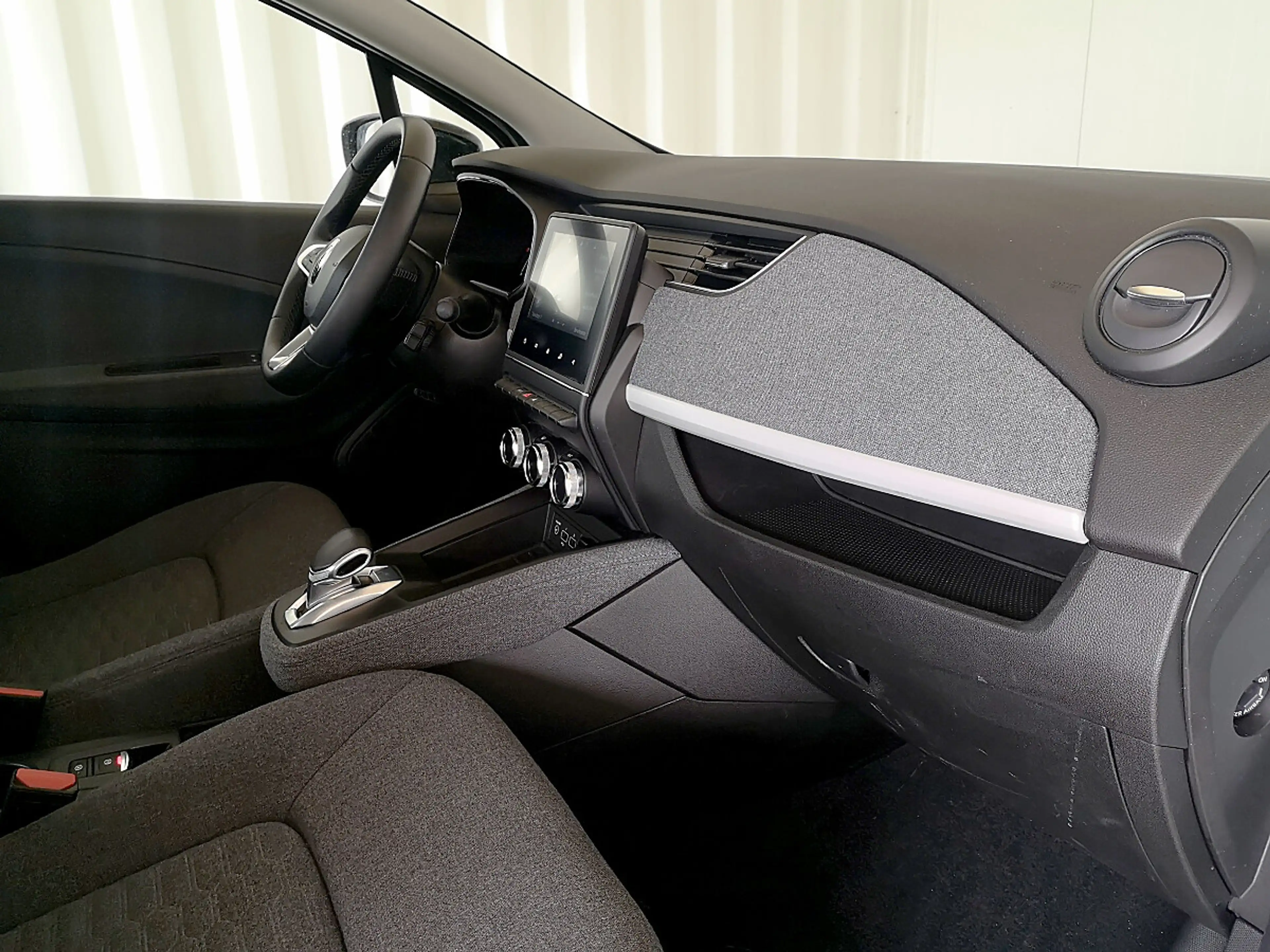 Renault ZOE Zoe Evolution R110 EV50 (52kWh) — photo 11