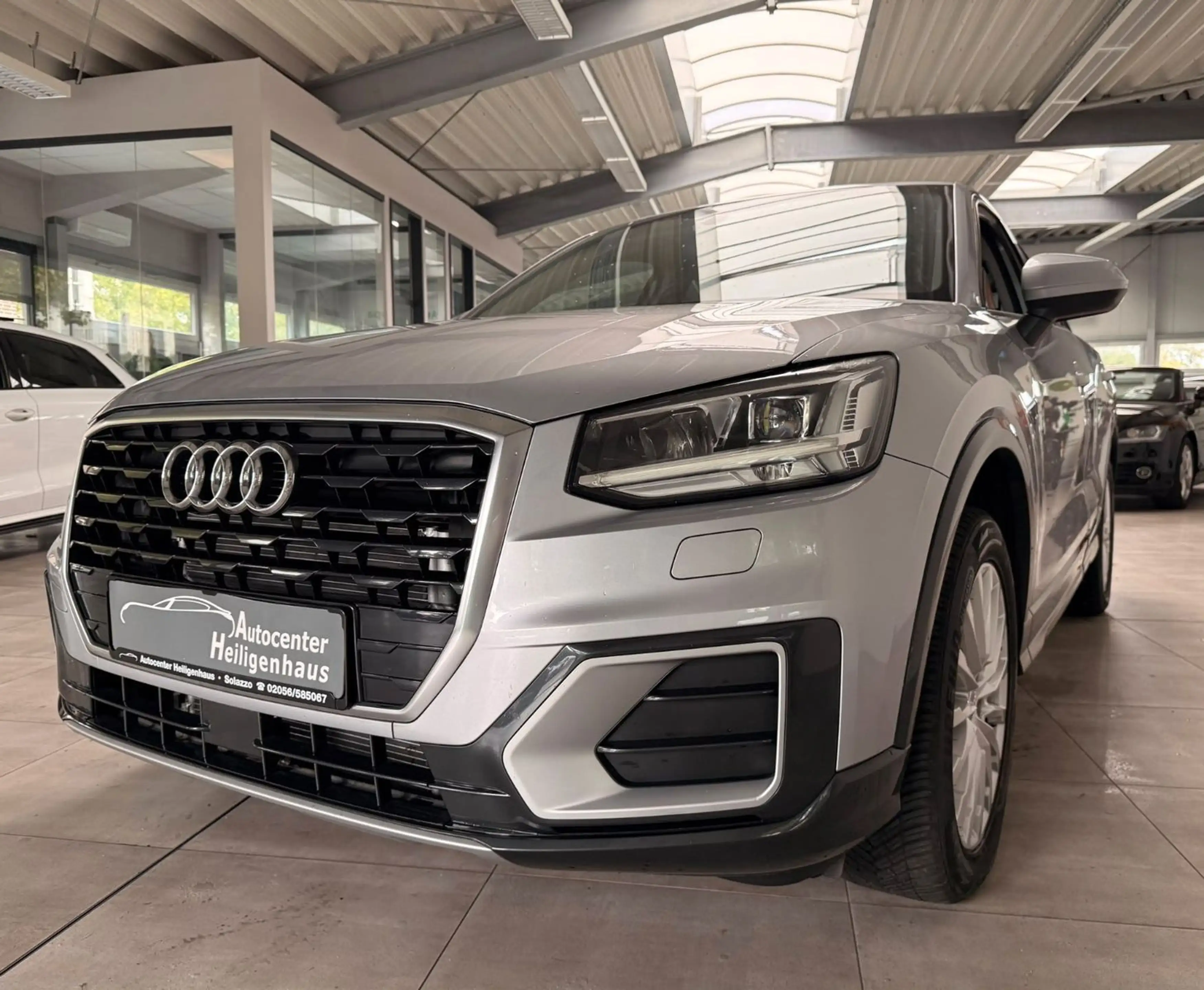 Audi Q2 design Navi AHK Tempo Allwetter — photo 3