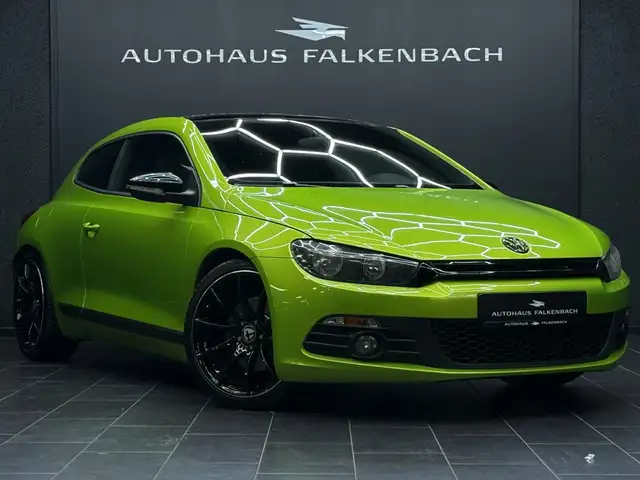 Volkswagen Scirocco SCIROCCO 2.0 TSI*DSG*SHZ*19ZOLL*DISPLAY*TIEF*