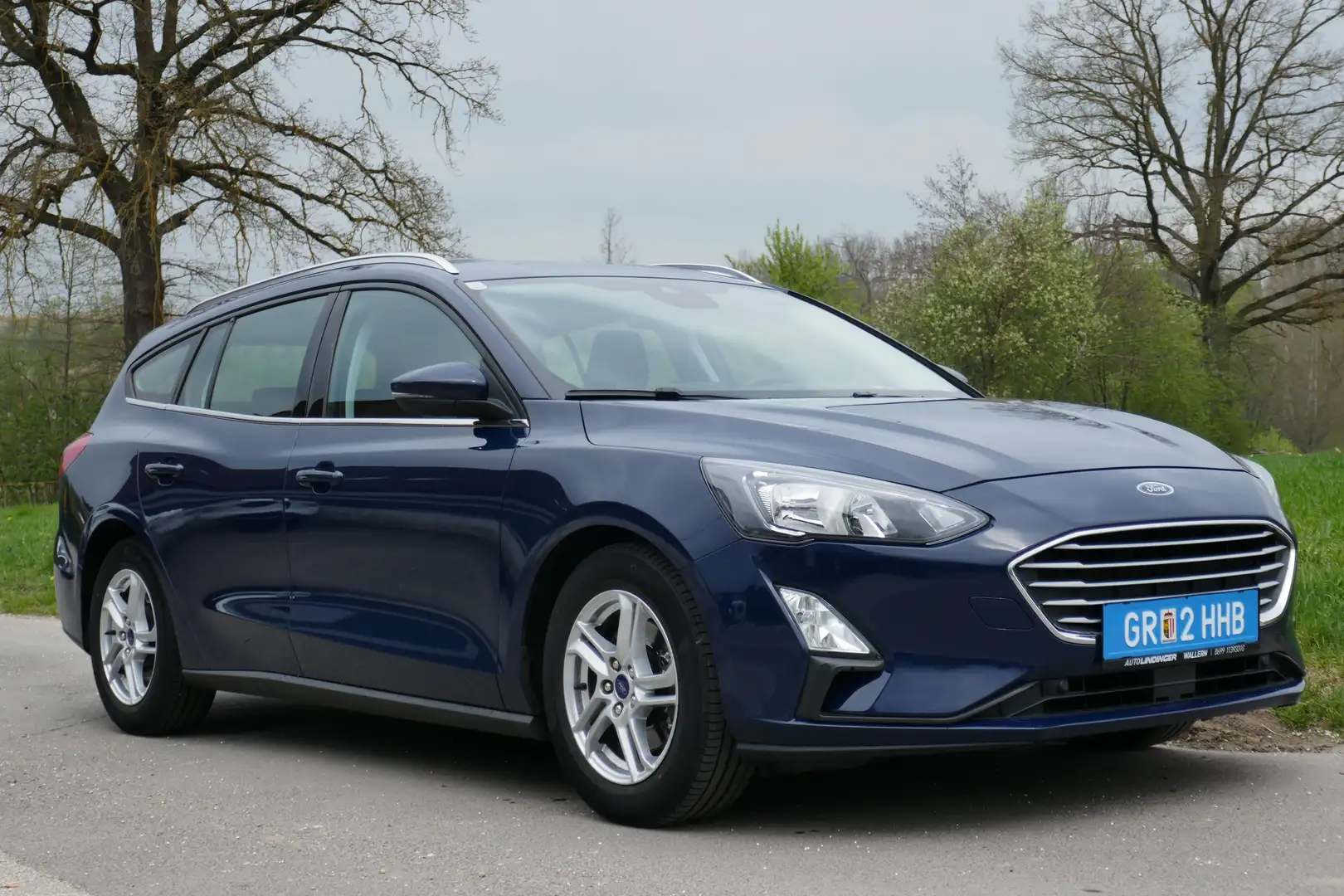 Ford Focus Cool&Connect Blau - 1