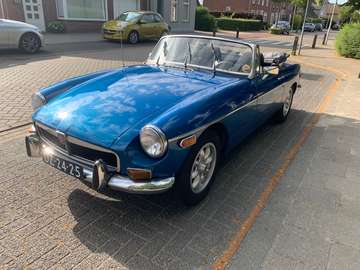 MG B