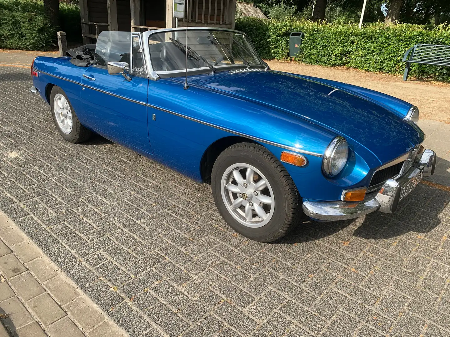 MG MGB MG B Blau - 2