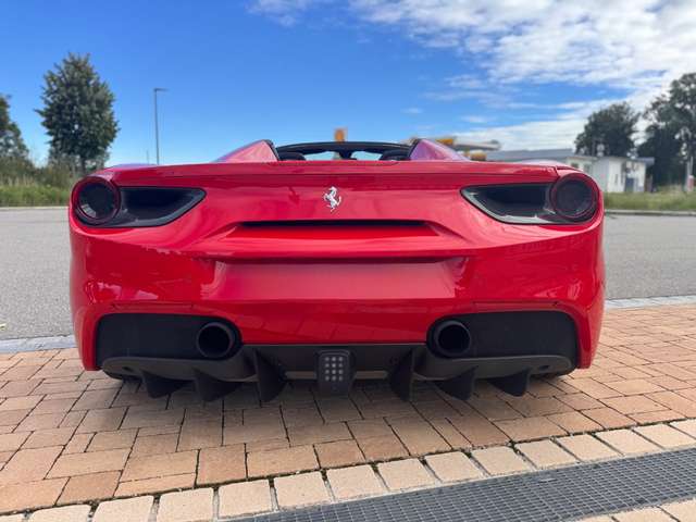 Ferrari 488 Racing KAMERA LIFT Garantie