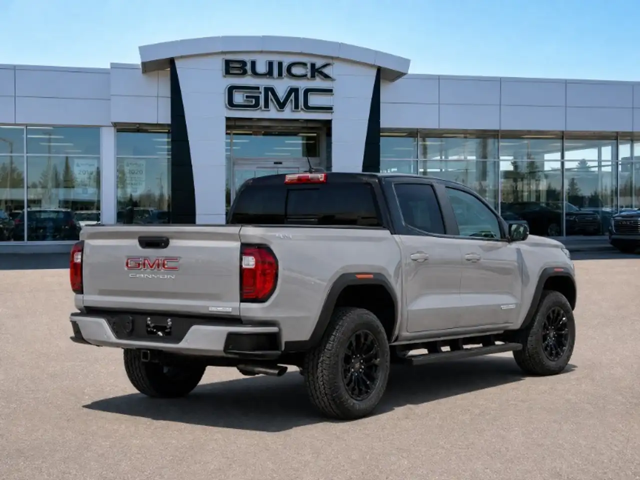 GMC Canyon снимка GMC Canyon