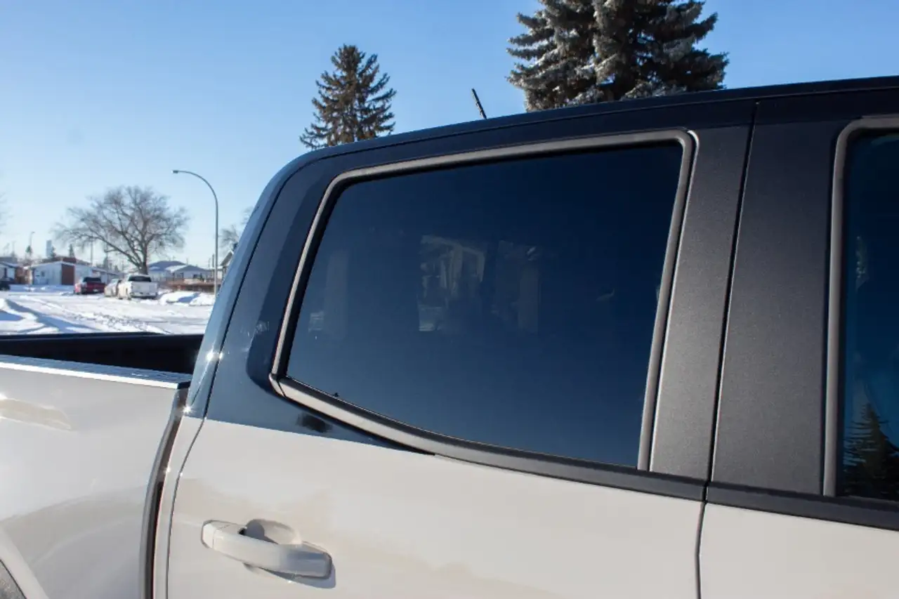 GMC Canyon снимка GMC Canyon