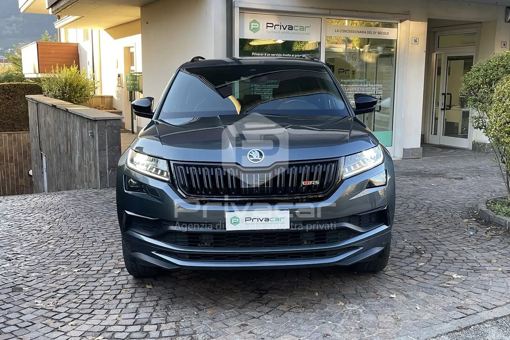 Skoda Kodiaq Kodiaq 2.0 BiTDI SCR 4x4 DSG RS Ezüst - 2