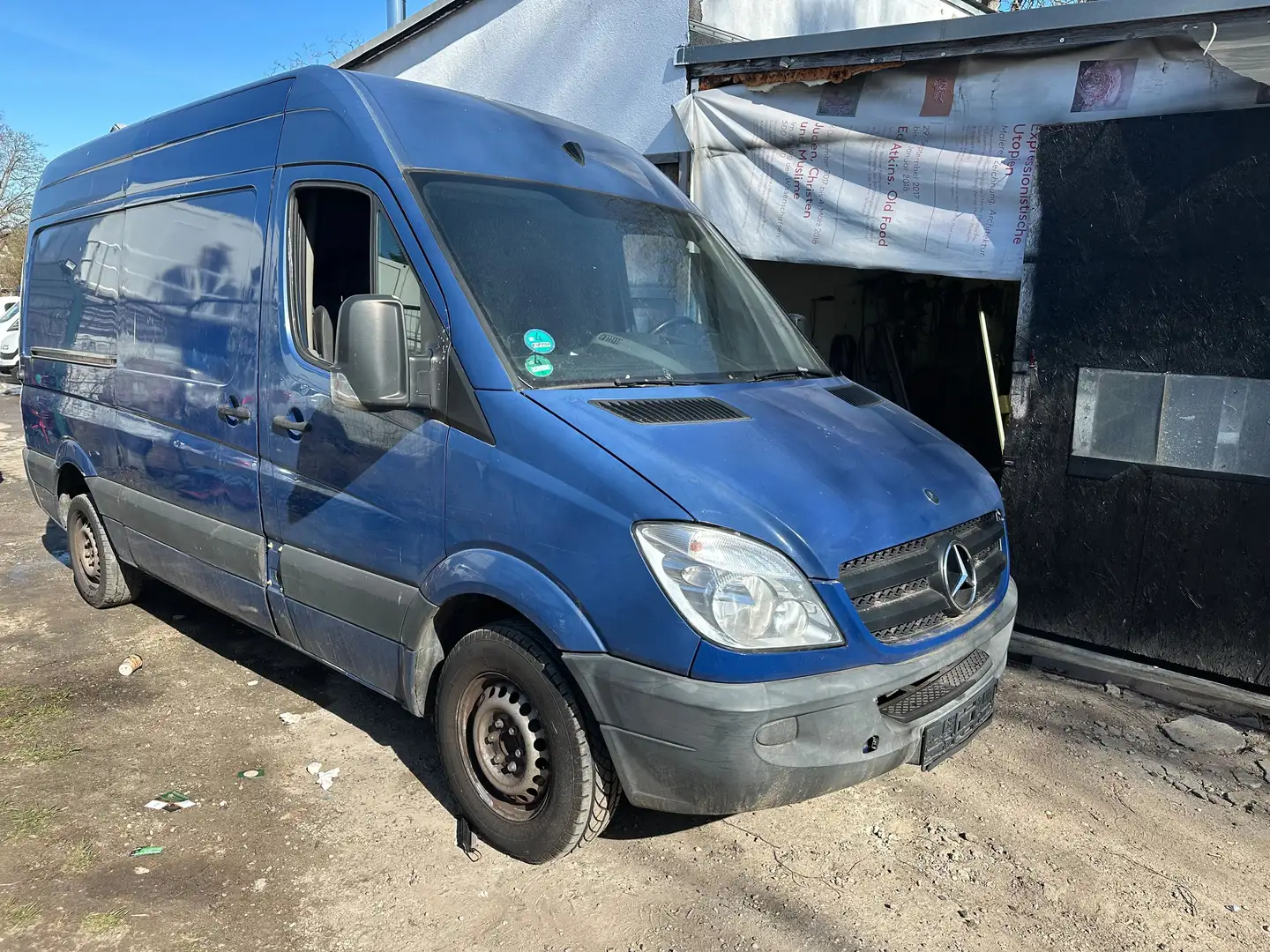 Mercedes-Benz Sprinter 210/211/213/214/216 CDI (906.611/613) Blau - 2