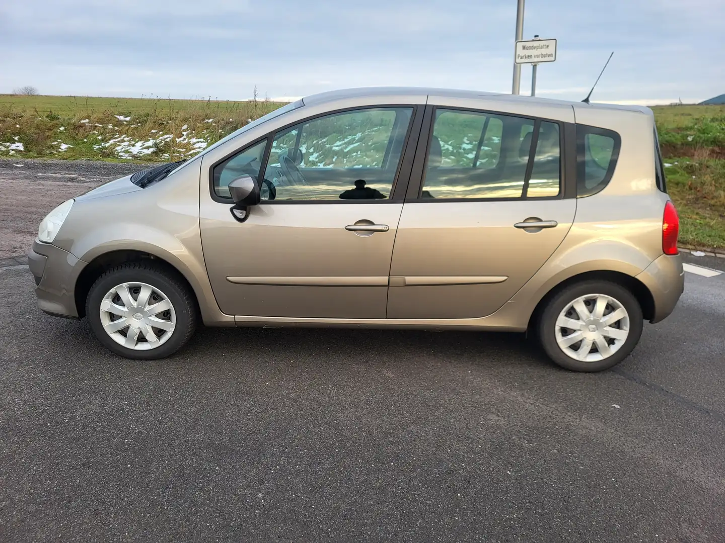 Renault Grand Modus Grand Modus 1.2 16V TCE Night and Day Bej - 1