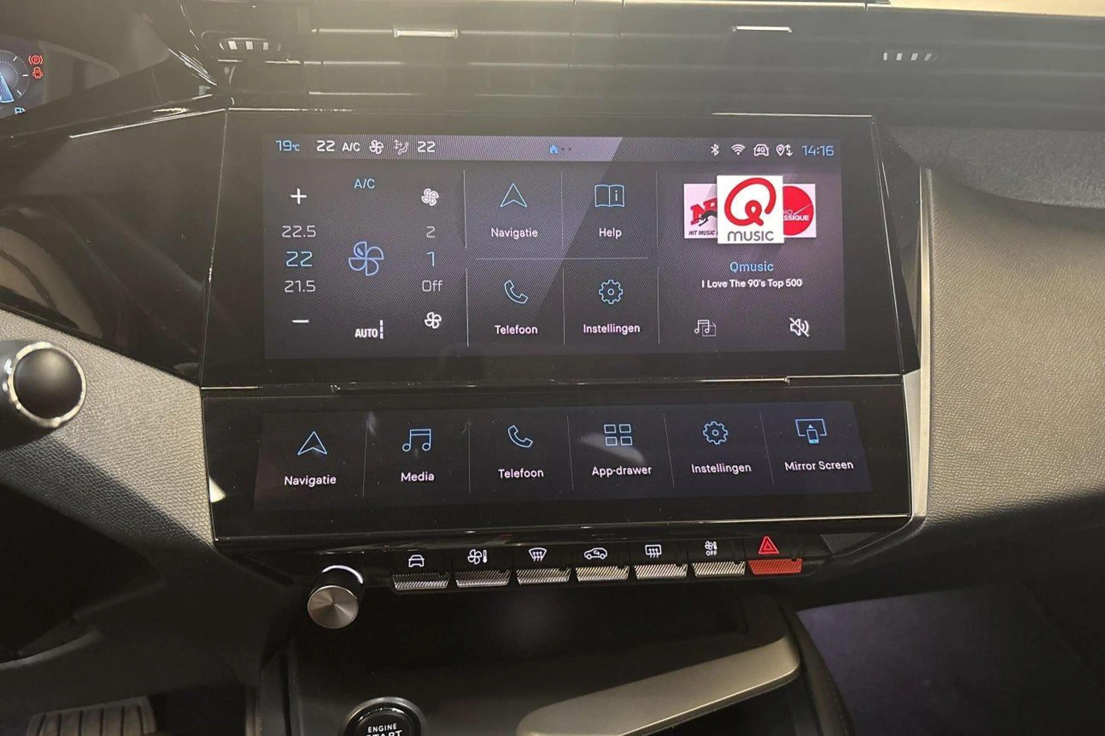 Peugeot 308 Allure Pack eat8 — photo 13